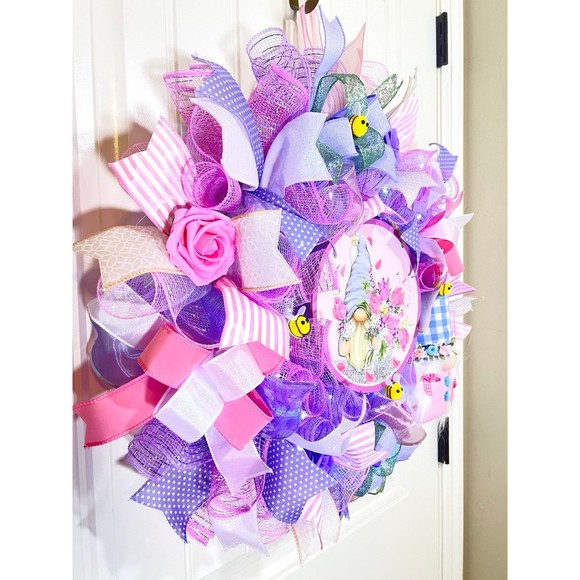 Handmade Spring Floral Bee Gnome Prelit Ribbon Wreath 22 in LED W1 - Picture 3 of 10